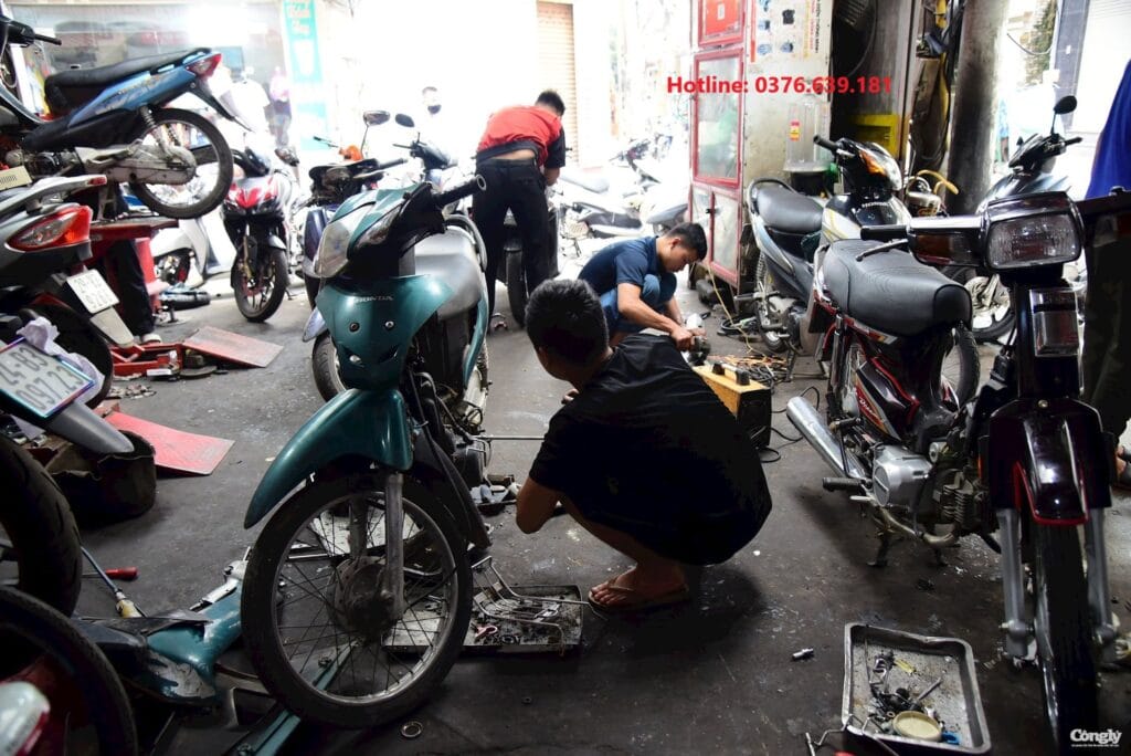 Trung Tâm Cứu Hộ Xe Máy quận 10 Uy Tín Nhất Phục Vụ 24/24 2 cứu hộ xe máy quận 10
