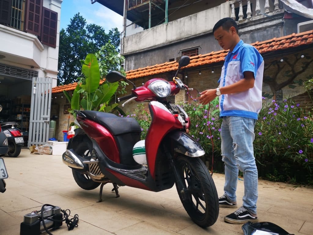 sửa xe máy tại nhà